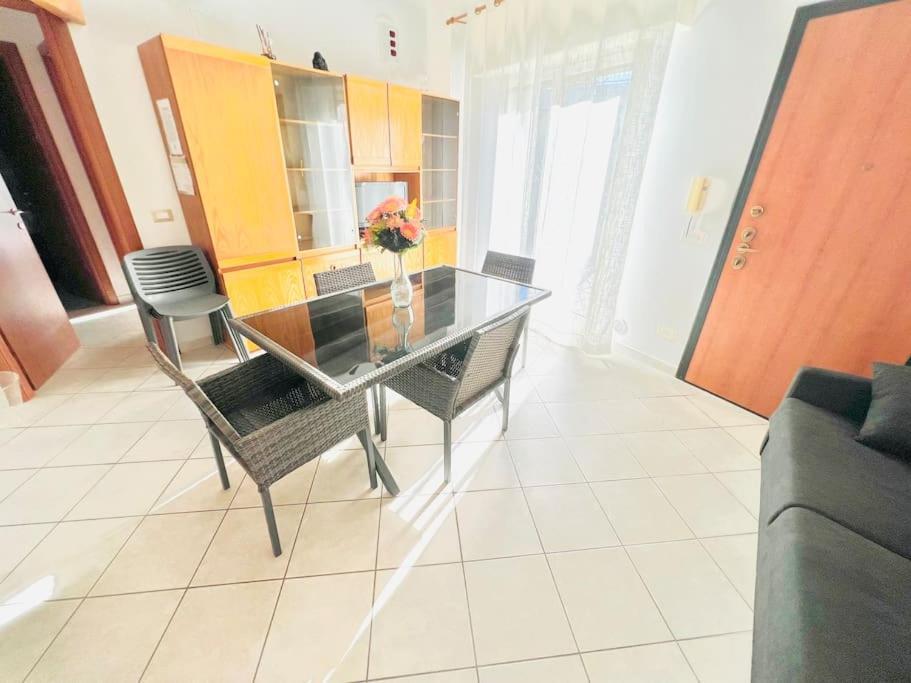 Suite Dei Fiori - Luxury Open Space サンレモ エクステリア 写真